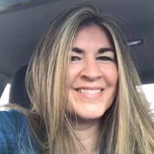 Meet your Posher, Elizabeth